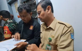 Pemerintah Kota Surabaya mulai menggelar operasi yustisi kependudukan untuk memantau pergerakan warga pendatang pasca Lebaran 2026.