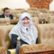 Ketua Fraksi PKS DPRD Jatim, Lilik Hendarwati, blak-blakan nyentil pemborosan yang terjadi dimana AC dan lampu yang tetep nyala