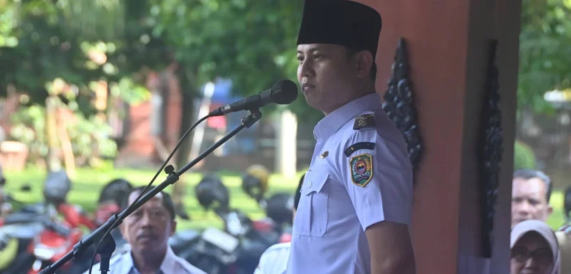 Mochamad Nur Arifin bersama Wakil Bupati Syah Natanegara menggelar halal bihalal bersama ASN di lingkungan Pemkab Trenggalek