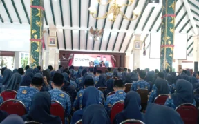 Pemkab Malang akan menerapkan WFH bagi ASN setiap Jumat sesuai SE Mendagri. Teknis pelaksanaan akan dibahas dalam rakor