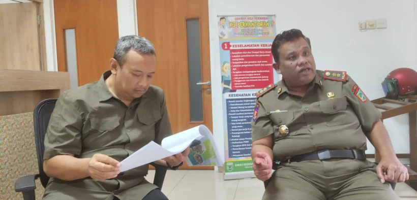 Satpol PP Kota Batu mengambil langkah tegas dengan melarang destinasi wisata Mikutopia untuk beroperasi sementara waktu