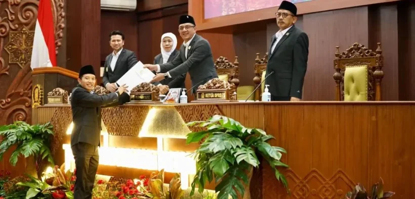 Pansus DPRD Jatim soroti LKPJ 2025. Sebanyak 40 persen indikator kinerja Pemprov Jatim tak bisa diukur karena data tidak tersedia.