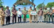 Pemkab Trenggalek bagikan 14 truk operasional untuk Koperasi Desa Merah Putih. Dorong ekonomi desa makin berkembang dan mandiri.