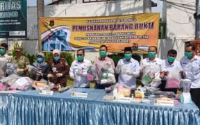 Kejaksaan Negeri (Kejari) Situbondo kembali memusnahkan barang bukti dari puluhan perkara pidana sebagai bagian penegakan hukum