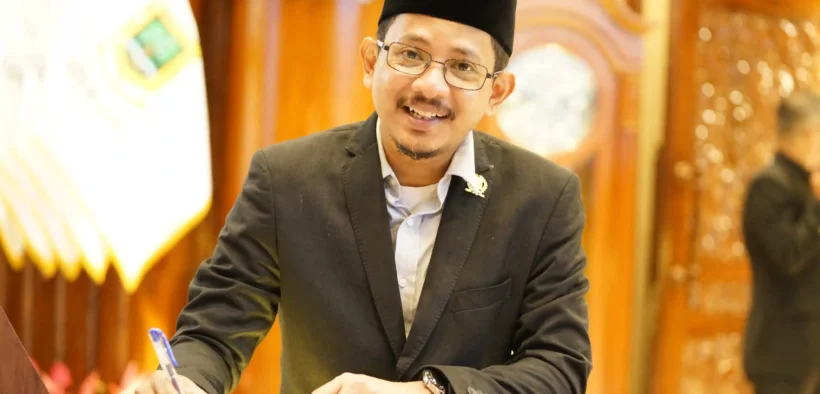 Anggota DPRD Provinsi Jawa Timur, Nasih Ascal, mengapresiasi kebijakan Work From Home (WFH) untuk ASN di tengah Geopolitik yang Tak Stabil