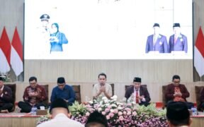 Bupati Jember, Gus Fawait, bikin gebrakan yang cukup berani: perawat kini punya peluang jadi Kepala Puskesmas.