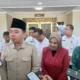 Peringati Hari Kartini: Bupati Jember, Gus Fawait, dan tokoh pendidikan nasional, Najelaa Shihab bersama lawan pernikahan dini di Jember.
