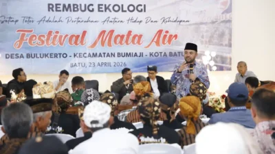 Festival Mata Air ke-3 di Desa Bulukerto Lewat forum bertajuk Rembuk Ekologi membahas isu penting soal masa depan air