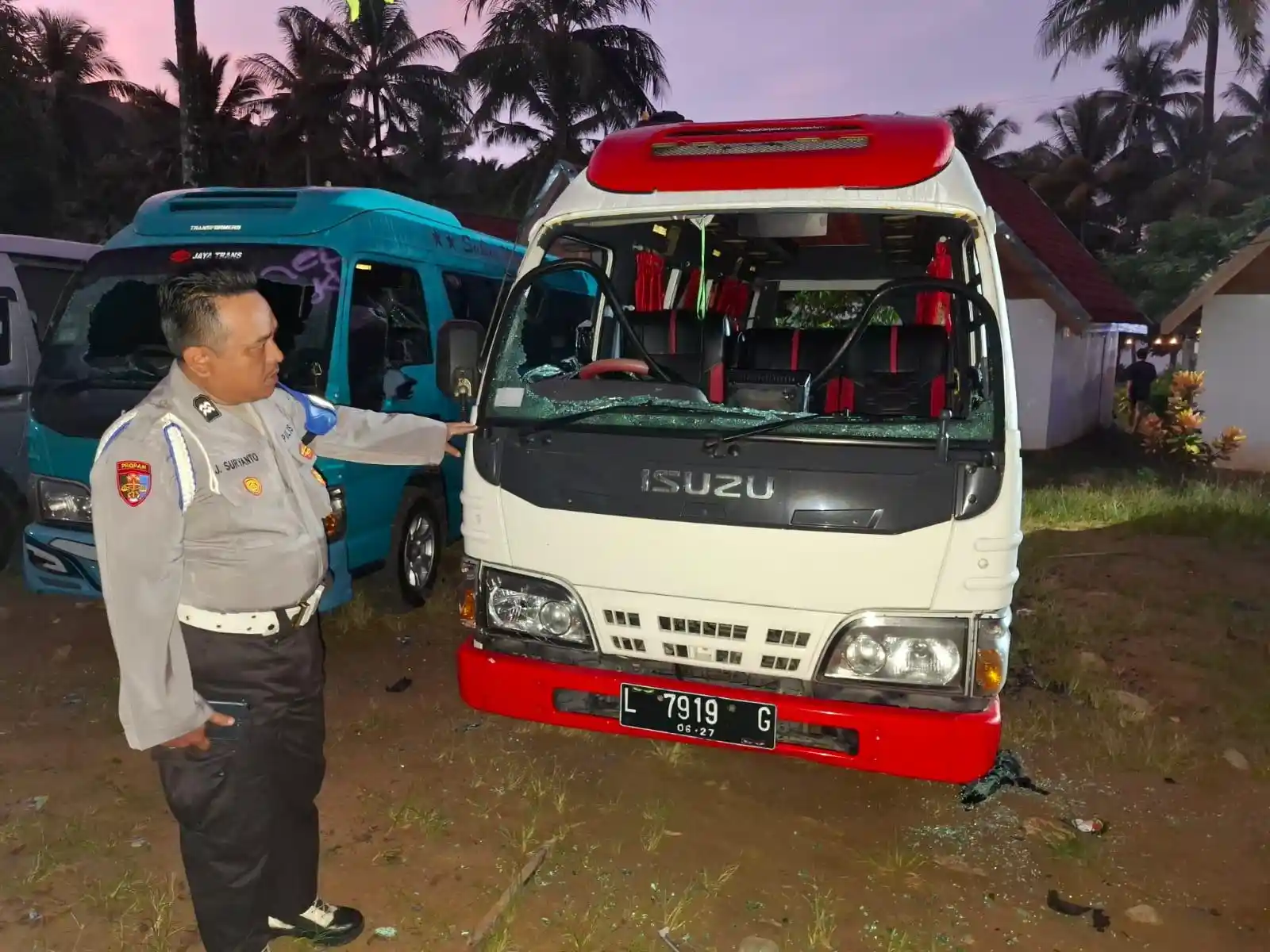 Kasus di Pantai WEDIAWU, Niat Liburan Malah Positif Narkoba, 31 Wisatawan Surabaya Diamankan Polres Malang dan didalami lebih lanjut