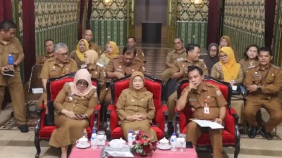 Wakil Bupati Malang Lathifah Shohib menghadiri Rapat Koordinasi terkait pembangunan Koperasi Desa Merah Putih (Kopdes) di Jawa Timur