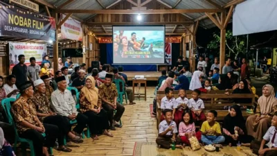 Nobar di Balai Desa! DPR Dorong Pembangunan 1.000 Layar Bioskop Desa