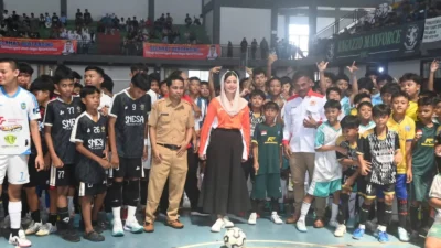 Novita Hardini Buka UPRINTIS Futsal League 2026