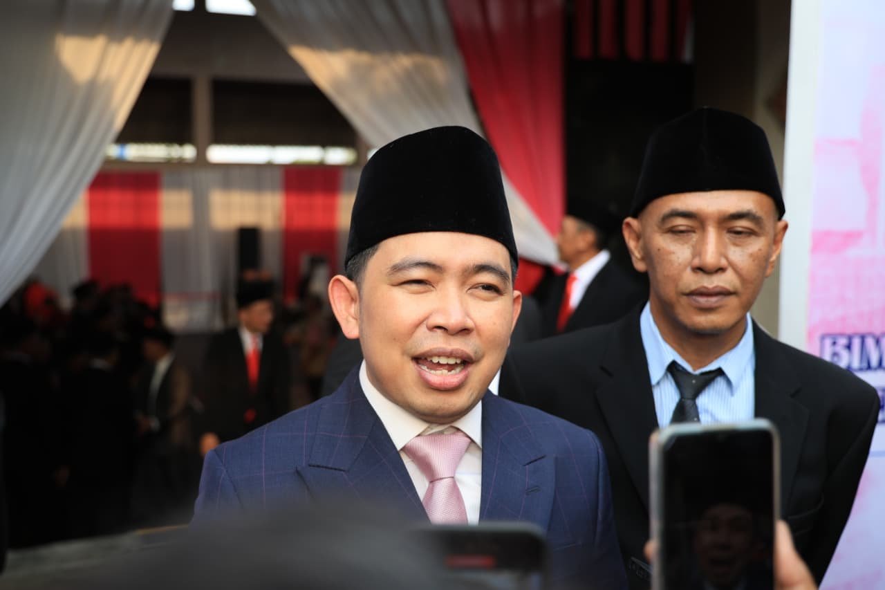Pemerintah Kabupaten Jember melaksanakan pelantikan dan pengambilan sumpah jabatan sebanyak 734 kepala sekolah