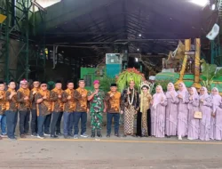 Kirab Tebu Manten Meriahkan Buka Giling PG Wringin Anom 2026