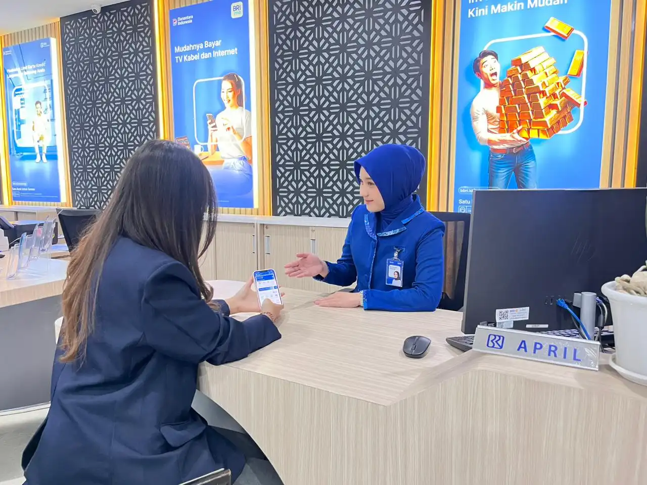 Di tengah pelemahan rupiah, Tabungan Emas BRImo semakin diminati masyarakat. Investasi emas digital bisa dimulai dari Rp10 ribu