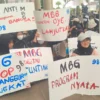 Warga Jember Turun ke Jalan, Tolak Penutupan Program MBG!