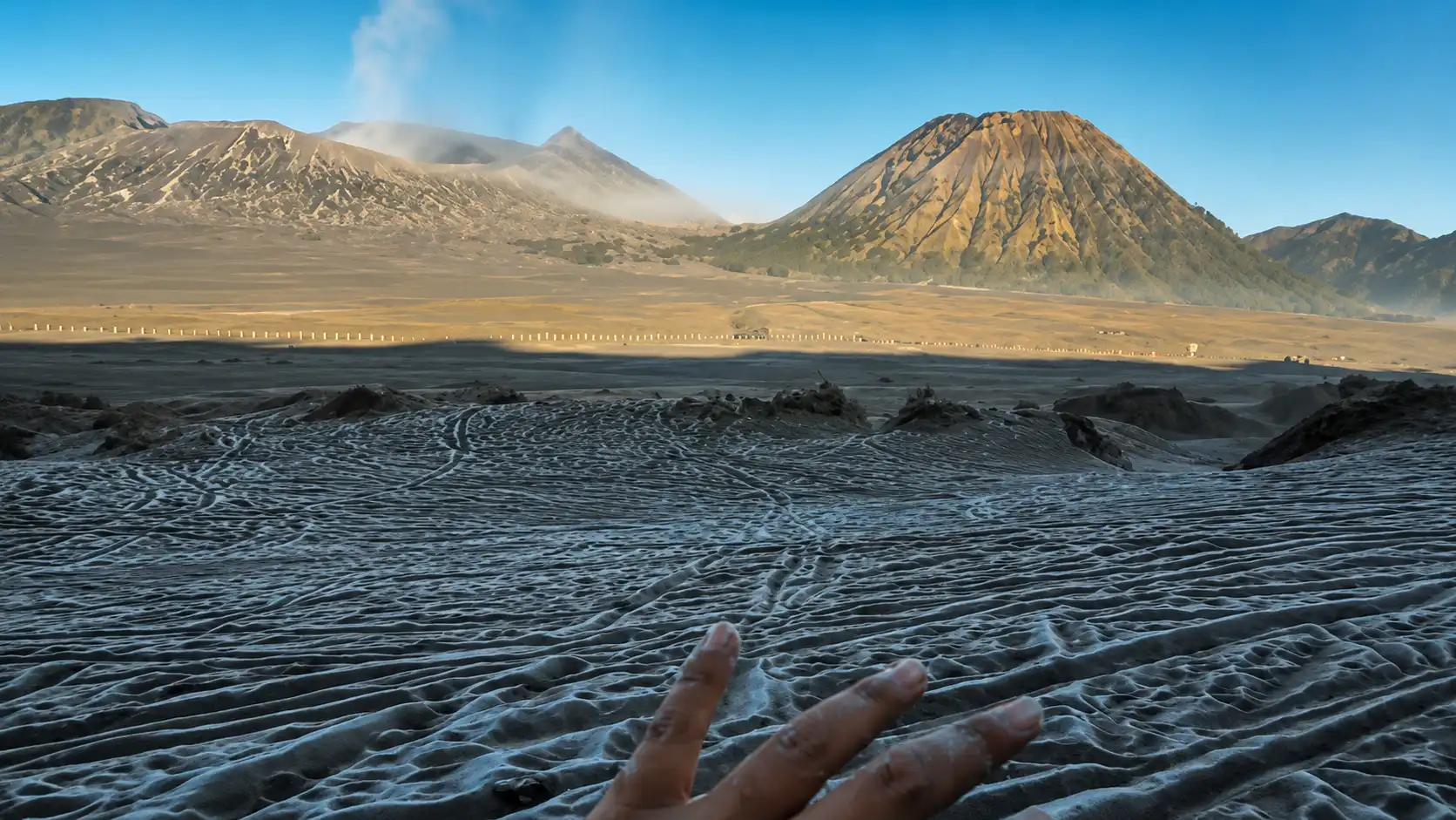Waktu Pas ke Bromo! Fenomena Embun Upas Eksis Sampai Agustus
