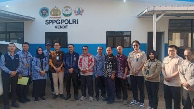 Kepala BKKBN Jatim Tinjau Program MBG di SPPG Polri Kendit