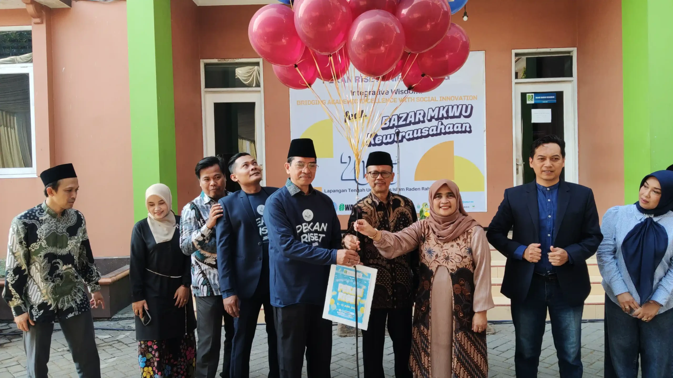 Puncak Pekan teknologi bergengsi "Technology Innovation Showcase Saintek 2026" atau yang akrab disingkat THANOSS ditutup dengan sangat meriah