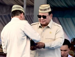 Presiden Prabowo: Gaji Guru Tak Naik Gara-Gara Duit Negara Bocor