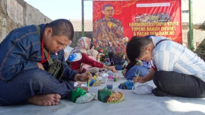 Sanggar Nareswari gelar “Harmonisasi Griya Kriya Topeng Ramah Difabel dan Pasar Seni Bareng: Workshop Melukis Topeng Malang”