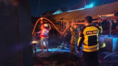 Lapak Pedagang dan MCK Pasar Turen Ludes Terbakar