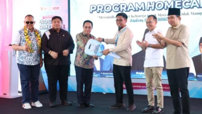 Program Homecare atau layanan medis jemput bola milik Pemerintah Kabupaten Jember mendapatkan apresiasi tinggi dari Kementerian Kesehatan RI.