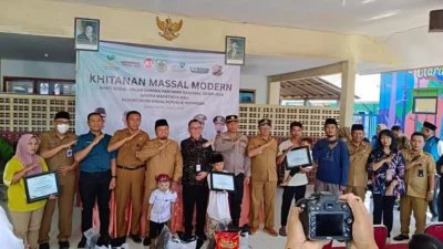 Memperingati Hari Anak Nasional (HAN) 2026, Pemerintah Kabupaten (Pemkab) Bondowoso menggelar kegiatan sosial Khitan Massal Modern