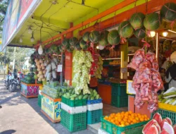 MBG Berhenti, Harga Buah Lokal di Malang Langsung Turun