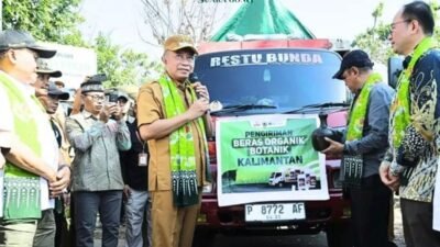 Bupati Bondowoso Lepas 8 Ton Beras Organik ke Kalimantan & Papua