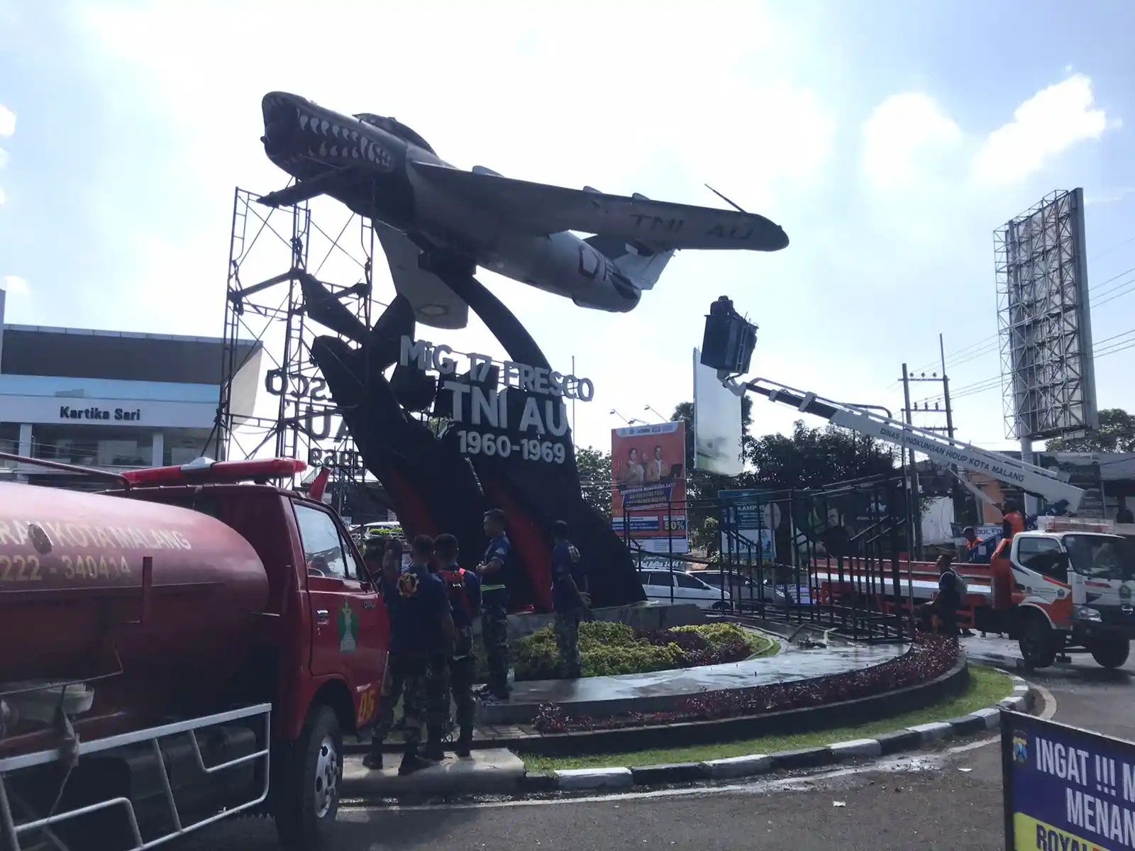 Monumen Pesawat Suhat Malang Ternyata Mantan 'Monster' Udara?