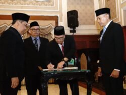 Wali Kota Malang Lantik Dandung Djulharjanto Jadi Pj Sekda Kota Malang
