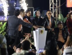 Malam Puncak JKCI 2026 di Pantai Watu Ulo: Bupati Jember Dongkrak High-Spending Tourist