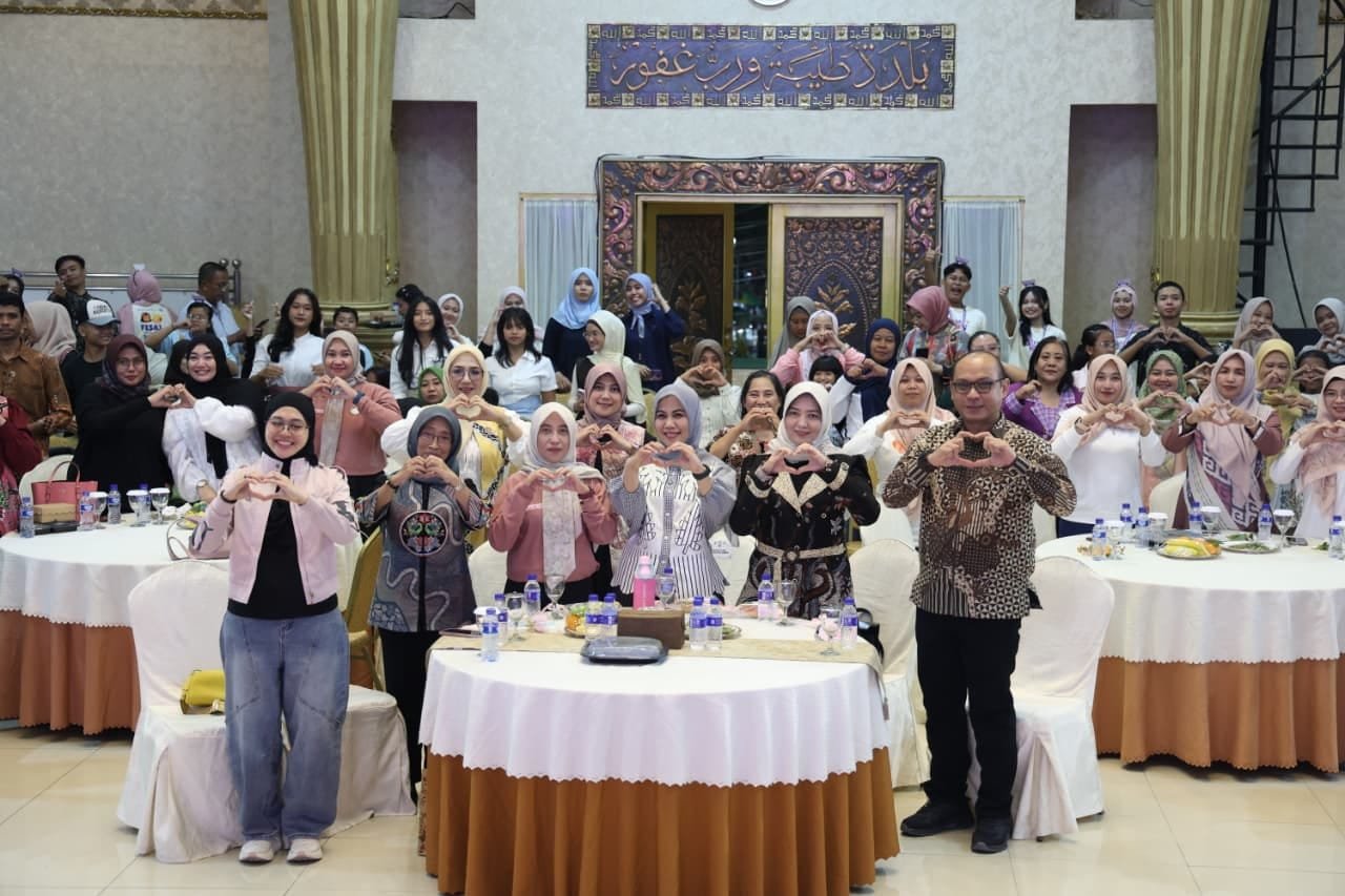 Ning Ghyta Dorong Ibu-Ibu PKK Jember Jadi Pionir Pengasuh Humanis