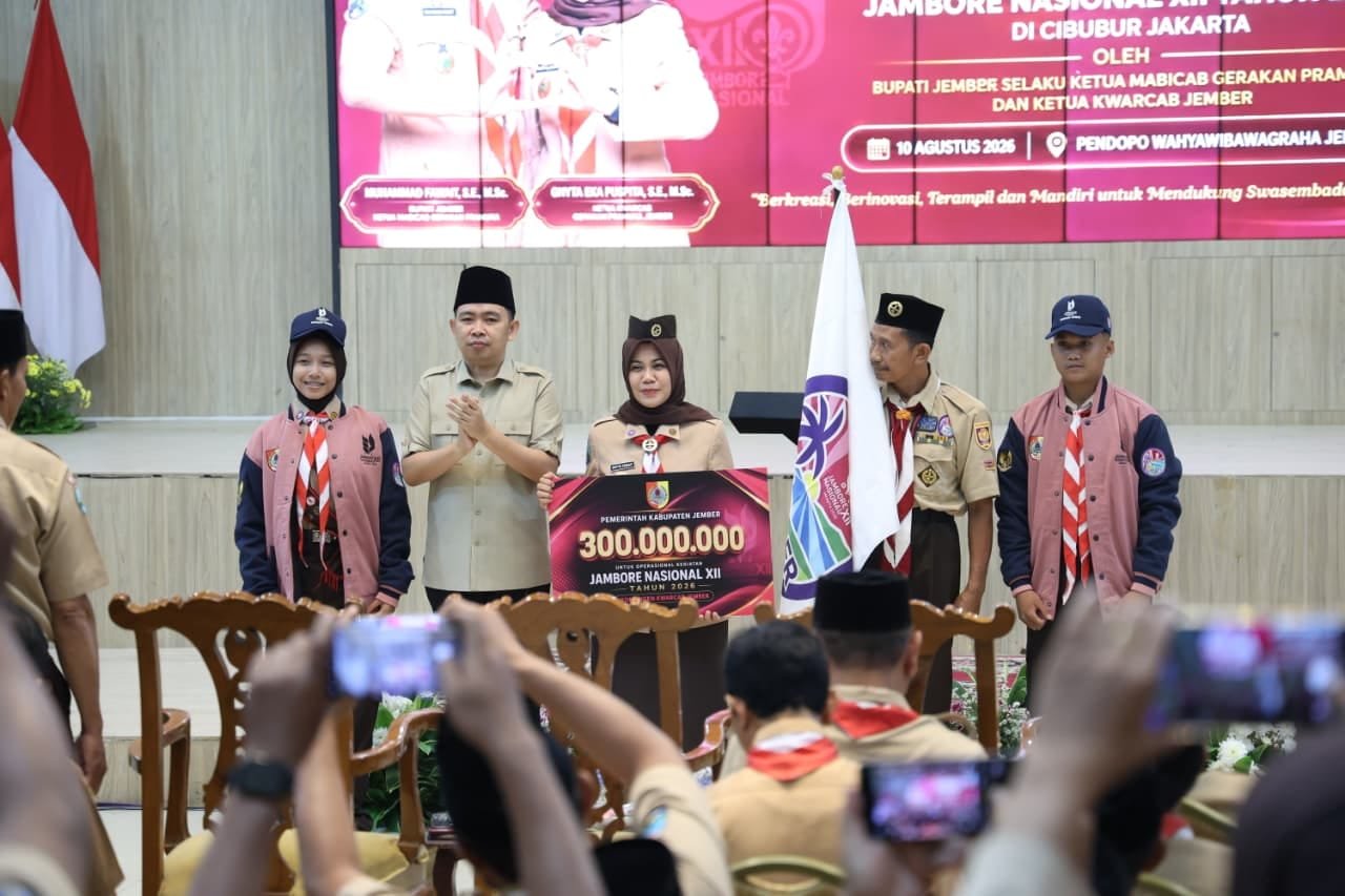Bupati Jember, Gus Fawait secara resmi melepas delegasi pramuka penggalang Jember menuju Jambore Nasional (Jamnas) XII Tahun 2026