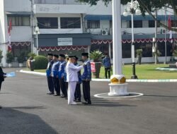 Bupati Malang Sematkan Satyalancana Karya Satya kepada 6 Penerima