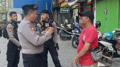 Video perselisihan pengendara sepeda motor DAN jukir di kawasan Ruko Dinoyo berujung pada penindakan hukum oleh jajaran Polresta Malang Kota.