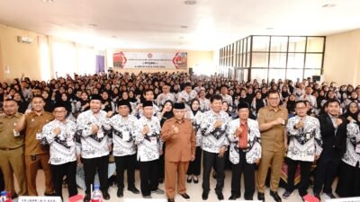 Hadiri Workshop PGRI di Pakisaji, Bupati Malang Minta Guru Terus Berinovasi dan Dampingi Potensi Siswa di era AI