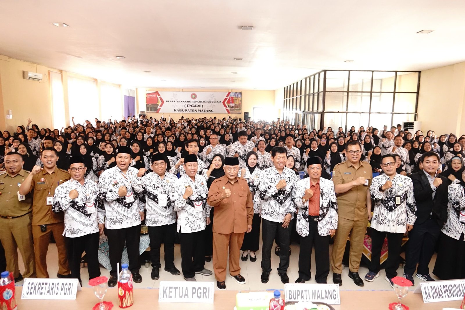 Hadiri Workshop PGRI di Pakisaji, Bupati Malang Minta Guru Terus Berinovasi dan Dampingi Potensi Siswa di era AI