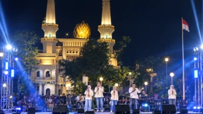 Disporapar Kota Malang Sulap Alun-Alun Merdeka Jadi Panggung Seni dan Kuliner