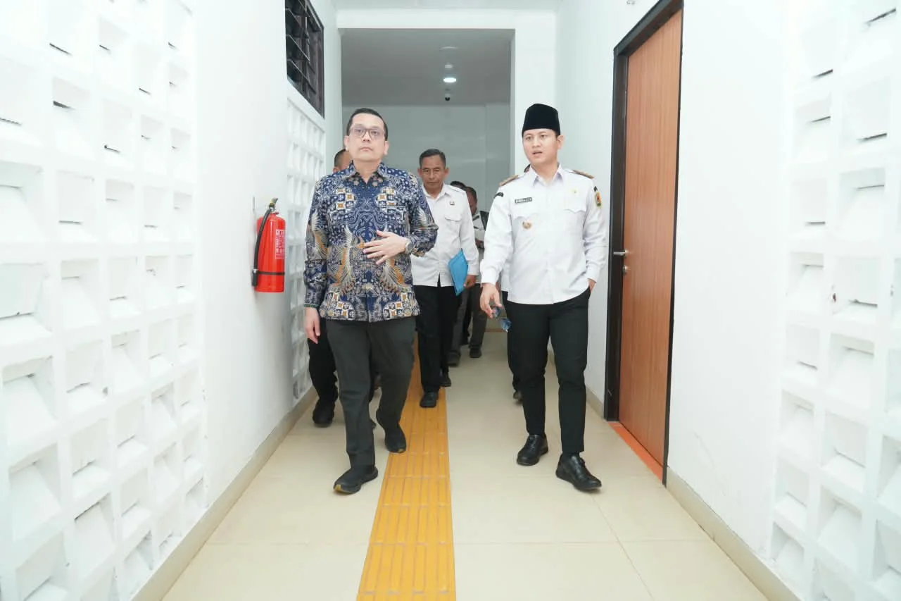 Tinjau Sekolah Rakyat di Trenggalek Bersama Bupati Arifin, Ombudsman RI Nilai Tata Kelola Program Tepat Sasaran