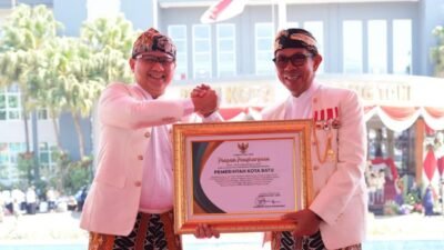 Wali Kota Batu Bapak Nurochman menyampaikan bahwa pendirian SMK Kesenian masih membutuhkan koordinasi dan izin