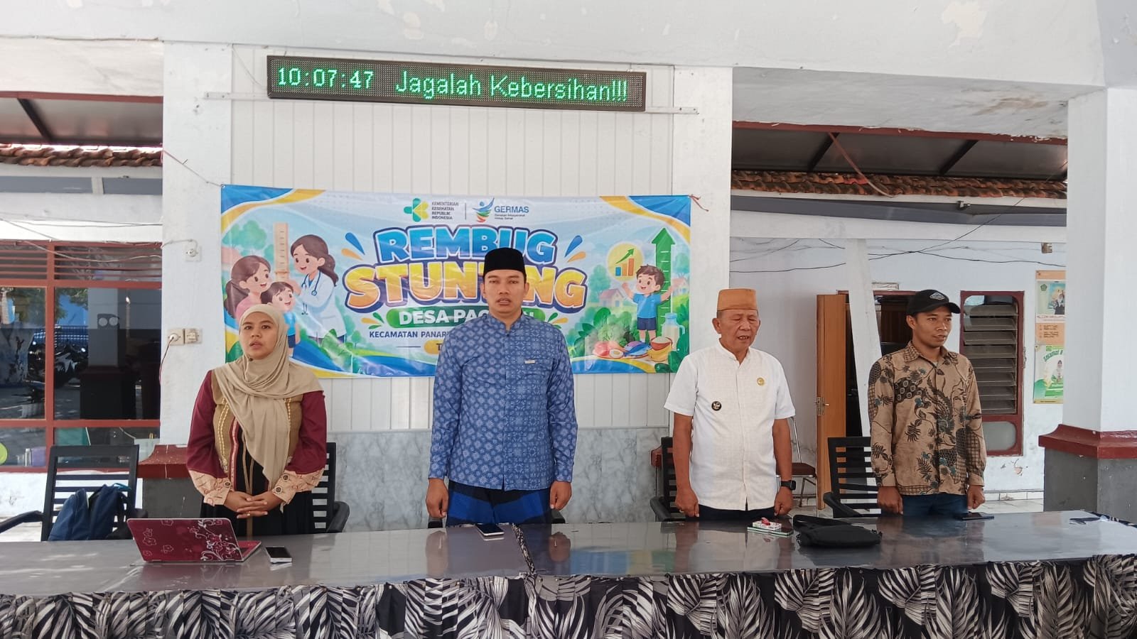 Pemerintah Desa Paowan, Kecamatan Panarukan, Kabupaten Situbondo sukses menggelar Rembuk Stunting Tahun 2026 di balai desa, Rabu (21/10/2026)
