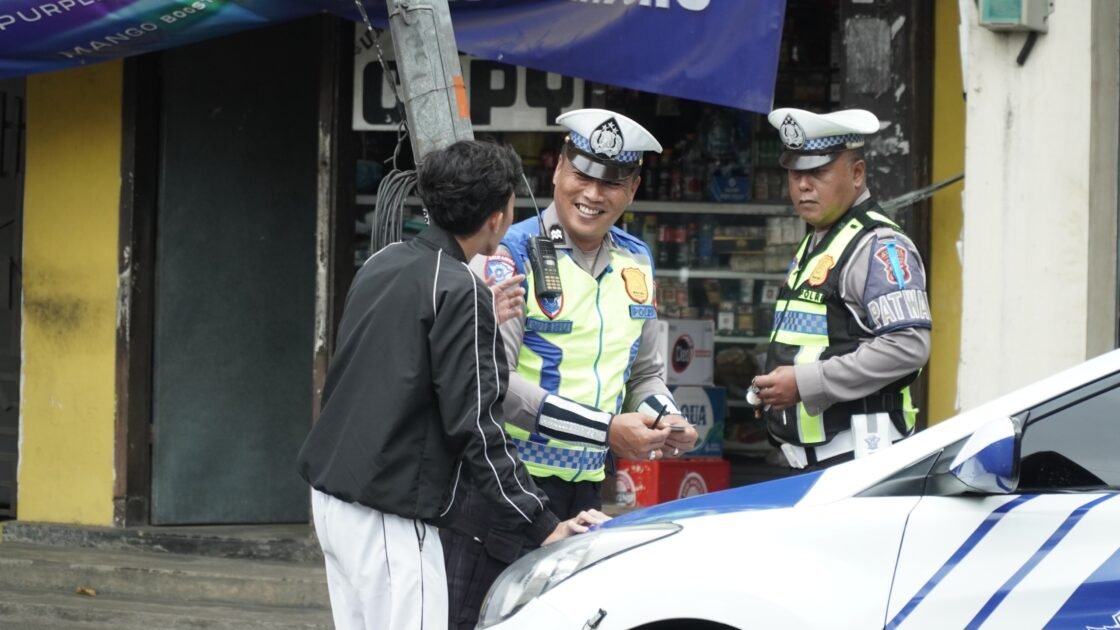 Baru tiga hari Operasi Patuh Semeru 2026 berjalan, ratusan pengendara di Kabupaten Malang sudah kena tilangan